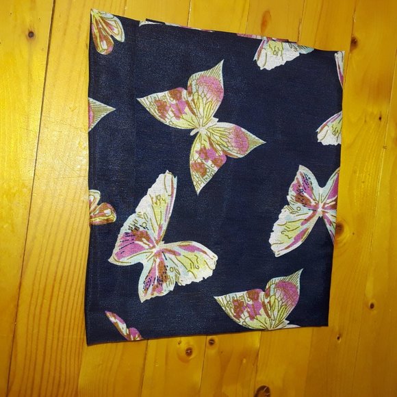 Blue Butterfly Sleeveless Blouse Tank Top - Picture 6 of 6